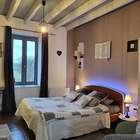 Chez Christy Chemin Des Dinots Bed & Breakfast Saint-Bonnet-de-Four Bagian luar foto