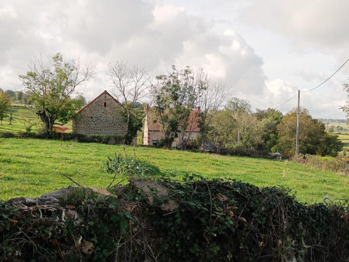 Chez Christy Chemin Des Dinots Bed & Breakfast Saint-Bonnet-de-Four Bagian luar foto