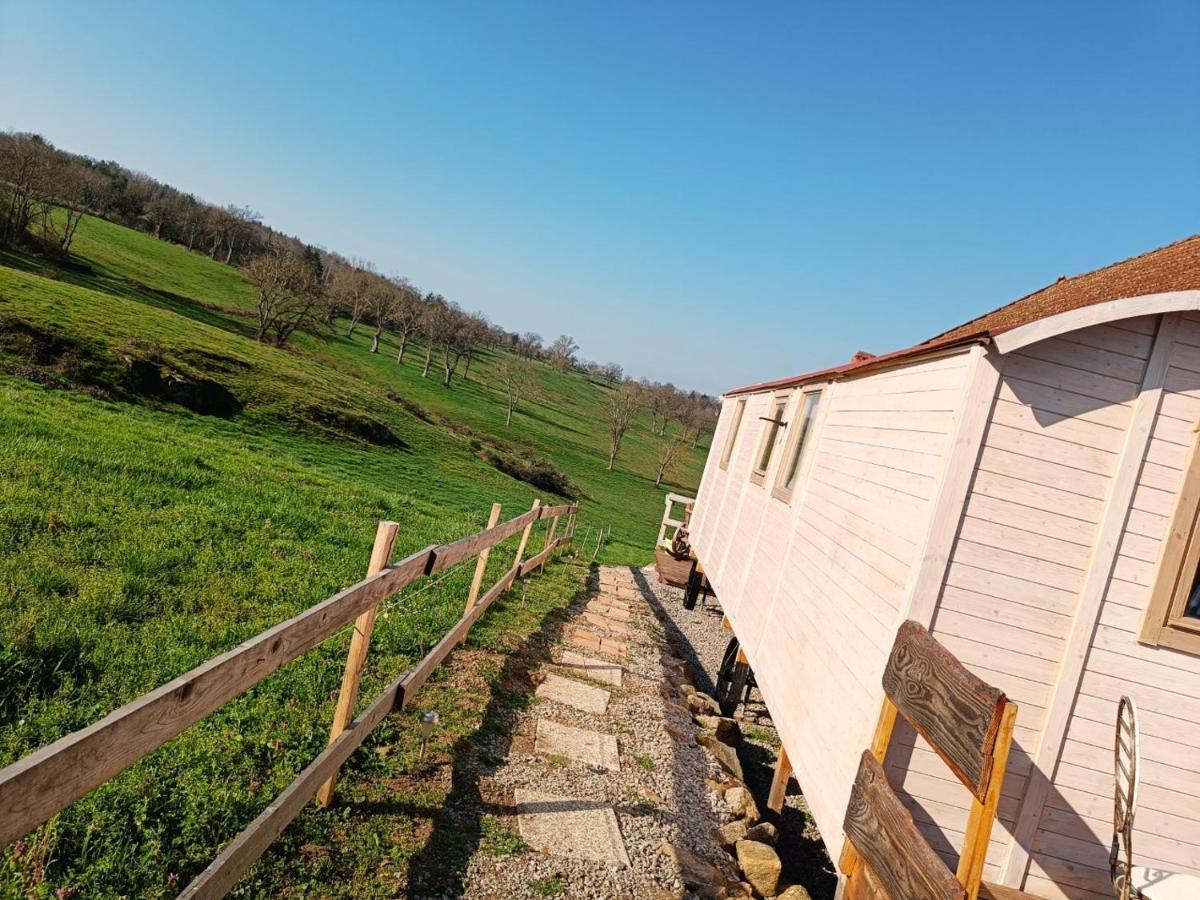 Chez Christy Chemin Des Dinots Bed & Breakfast Saint-Bonnet-de-Four Bagian luar foto