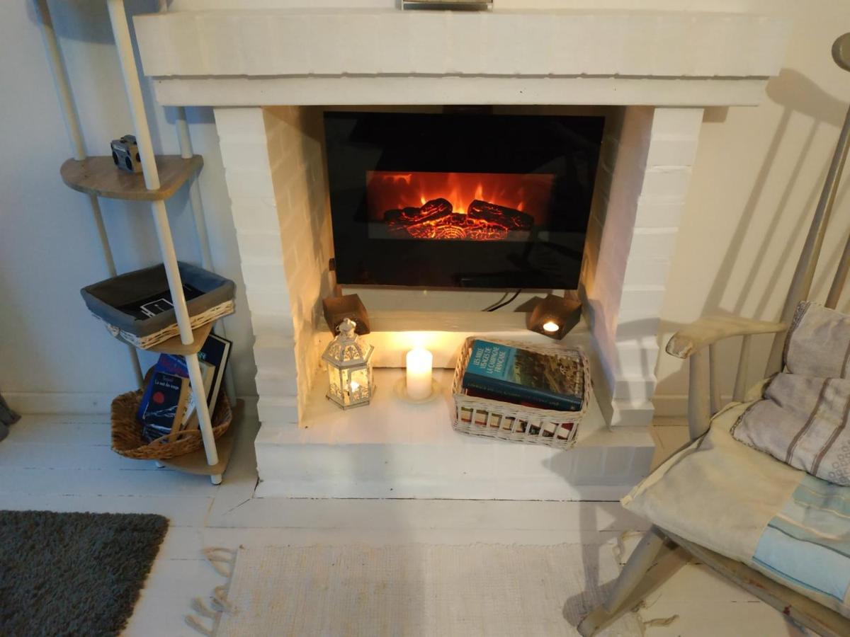 Chez Christy Chemin Des Dinots Bed & Breakfast Saint-Bonnet-de-Four Bagian luar foto